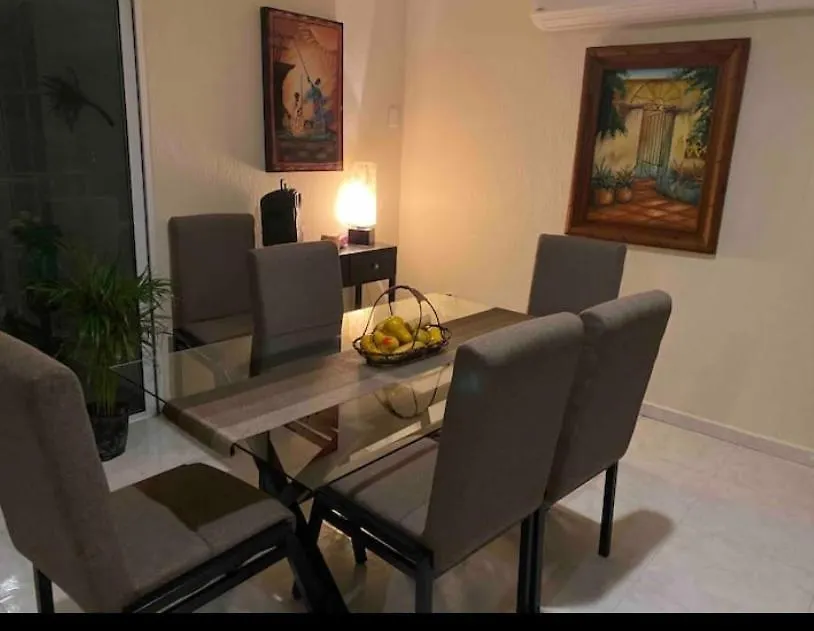 Mi Casita En Cancún Privatunterkunft